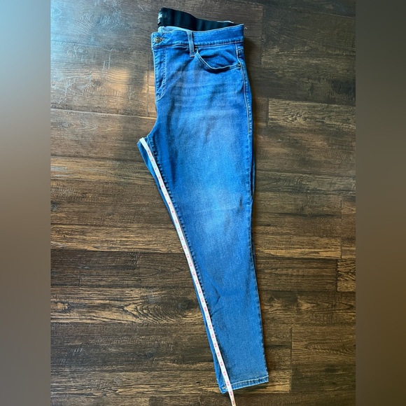 LulaRoe Skinny Jeans Size 40/20W - Picture 2 of 5